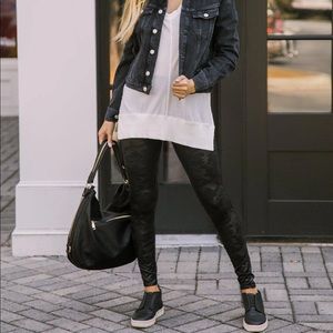 Black camo spanx leggings